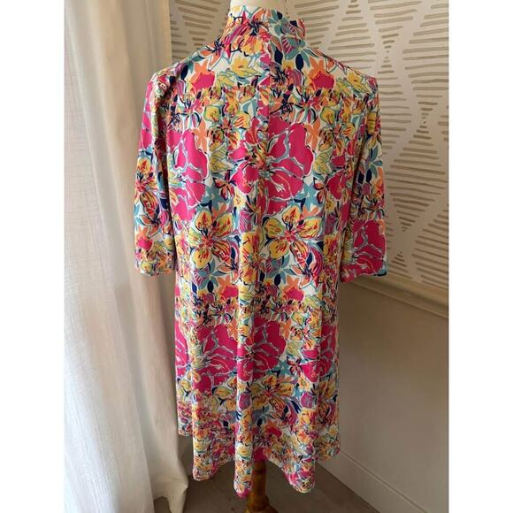 Erma’s Closet Women’s Medium Moc Neck Pink Tropical Floral Dress - Picture 4 of 6